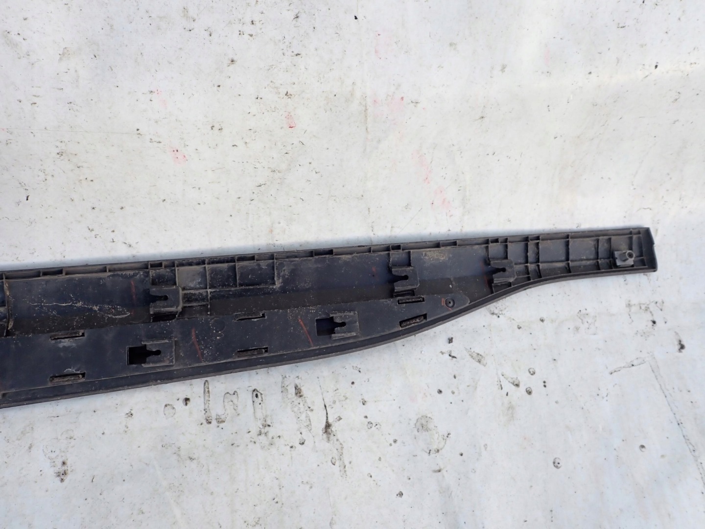 HYUNDAI KONA 17- moulding door right front