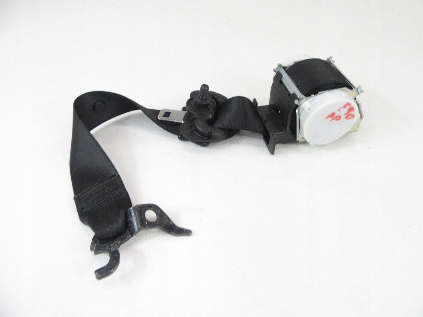 tension belt safety right front BMW e81 e88 e90 e91