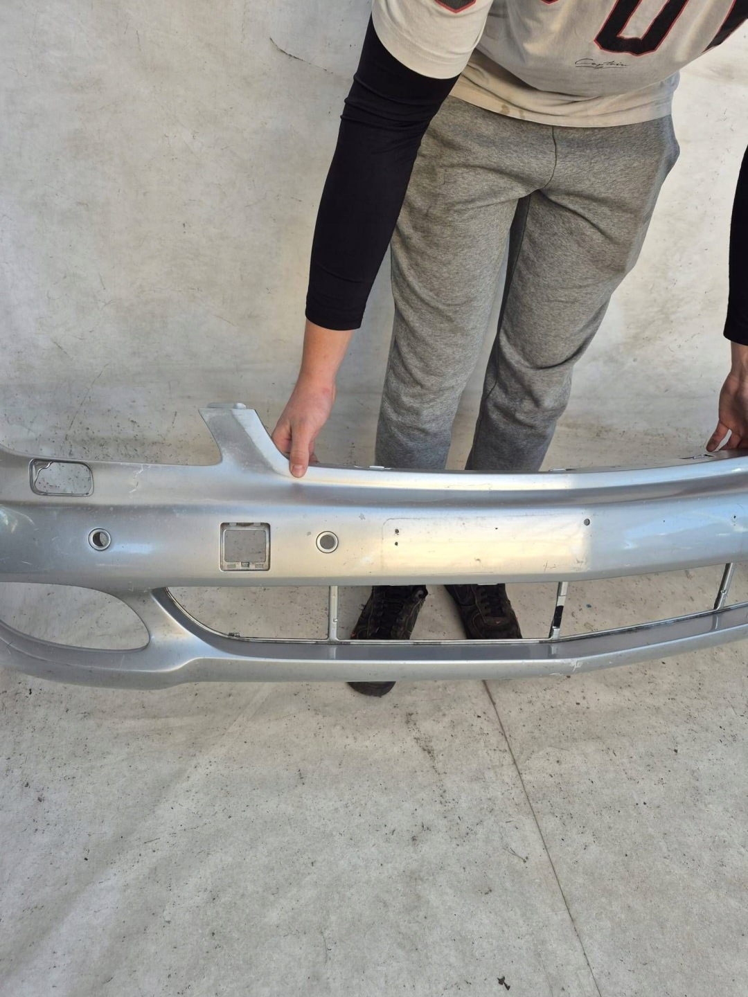 MERCEDES CLS W219 04- bumper front front SPR PDC A2198800040