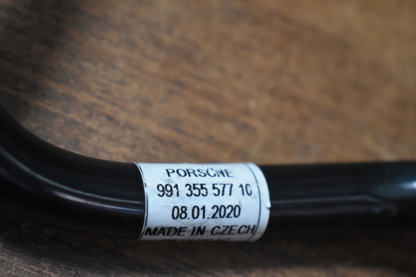 IDEALNY hadice serva PORSCHE 982 718 GT4 1