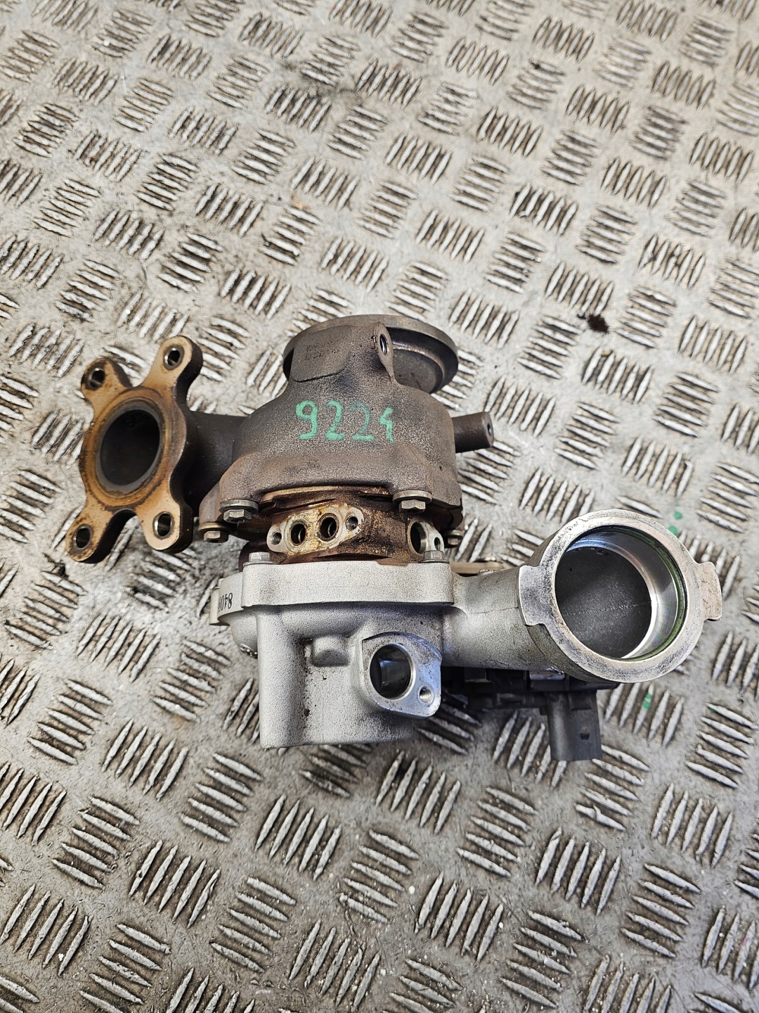 AUDI VW 1.5 TSI turbo TURBINA 05E145701E