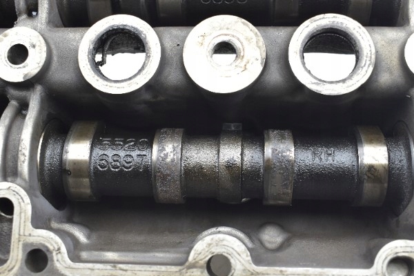 kryt ventilů vačky OPEL CORSA D ASTRA H 1.3 CDTI 55209068