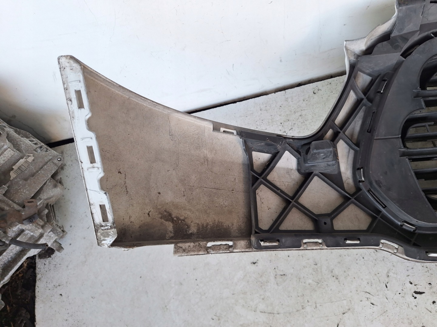 FORD TRANSIT MK8 13-18 bumper grille