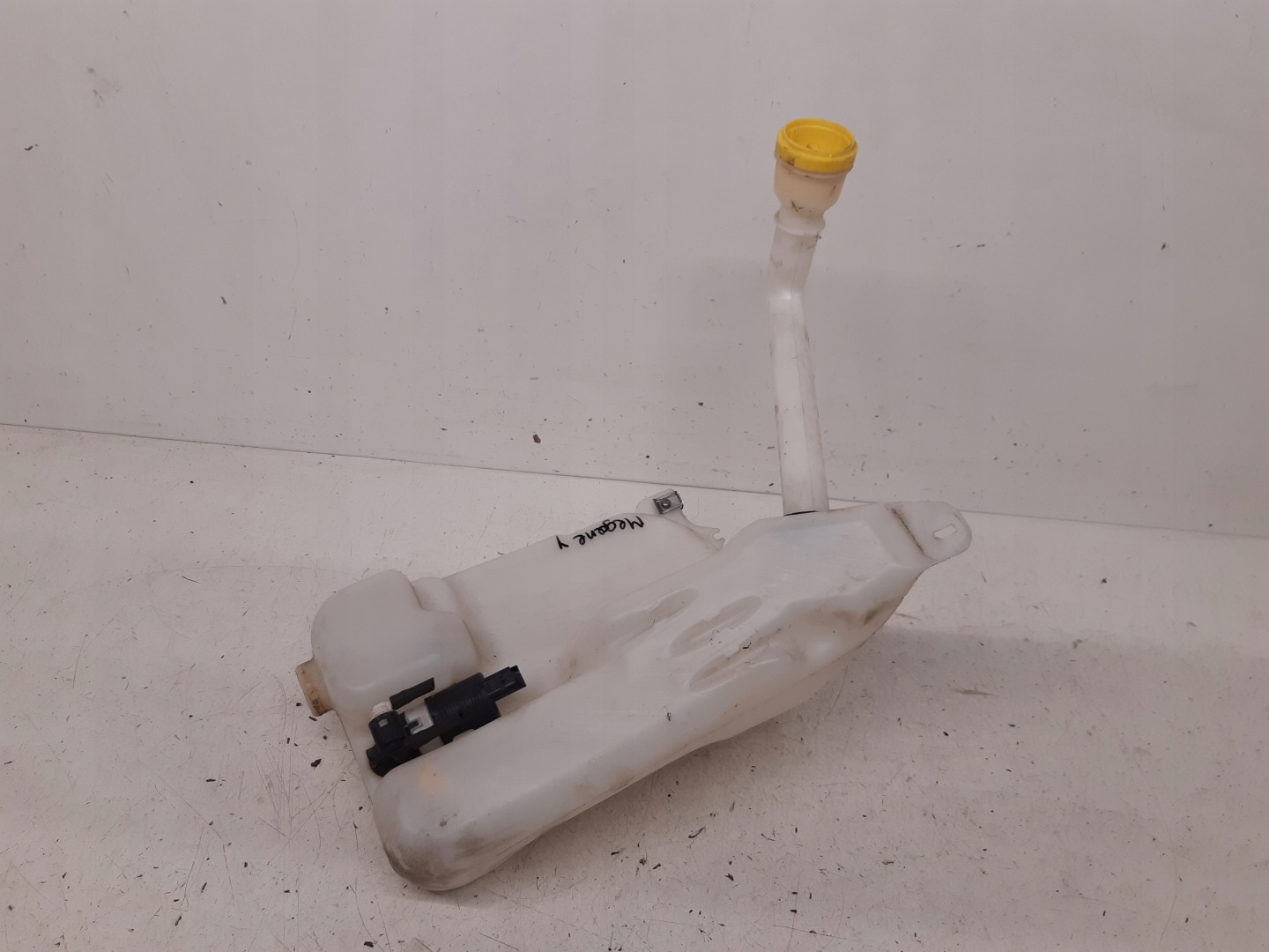 Behälter Spritzdüse xenon 289100015R Renault Megane III