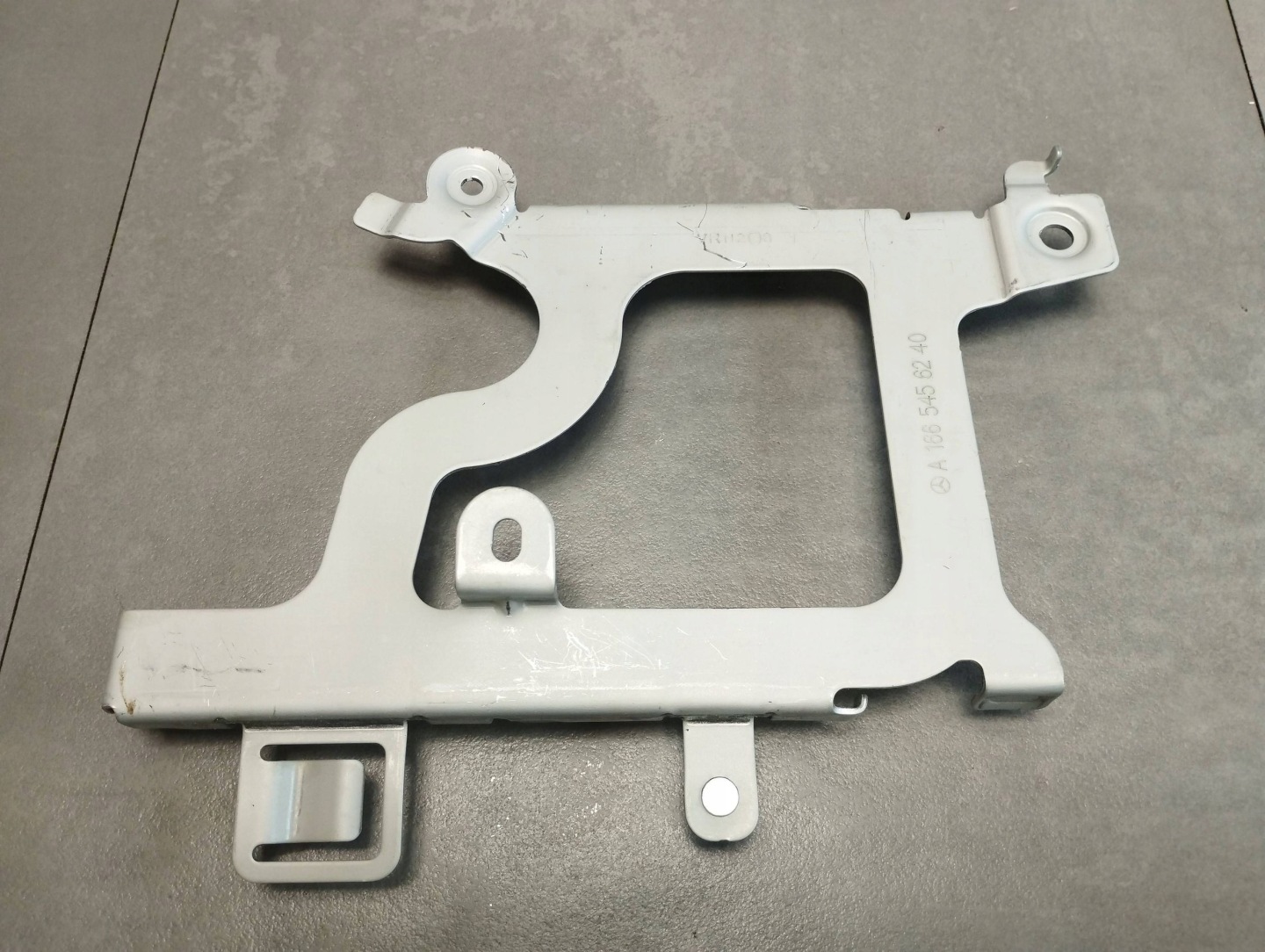 Mercedes-Benz GLE W166 control unit retainer A1665456240 UK