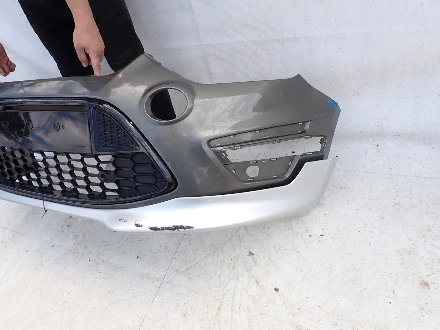 FORD S-MAX and MK1 TITANIUM LIFT 10-14 bumper front
