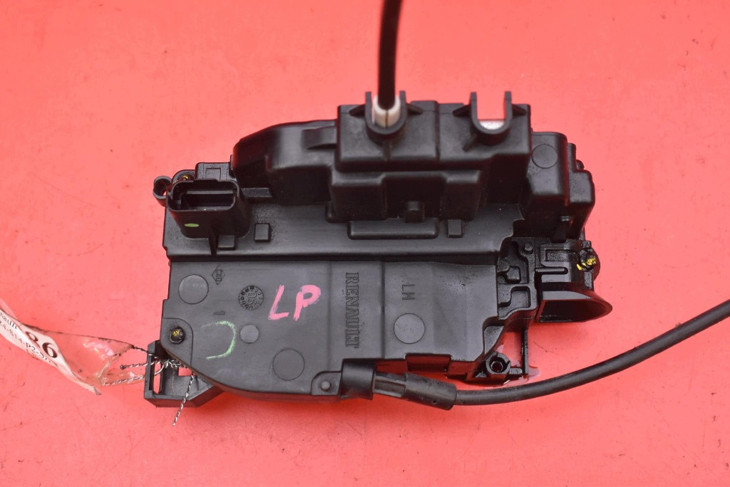 lock door left front front EU 300123-C RENAULT CLIO 3 III 5D 05-09