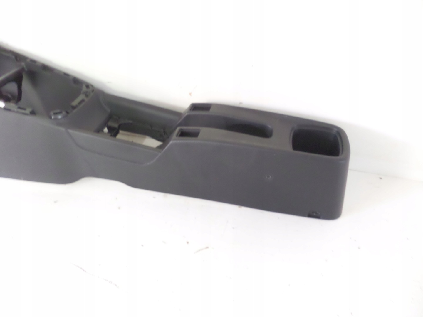 TUNEL MITTE SUZUKI SWIFT MK8 17