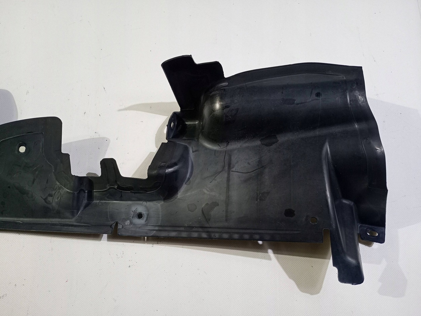 air duct air line drain air right side Dodge Charger 2015