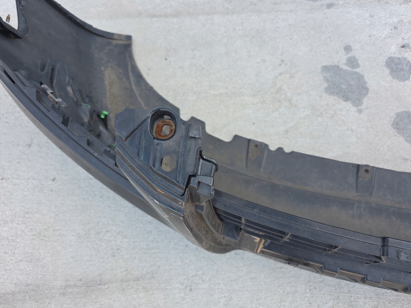 Pare choc Avant AUDI A4 B7 LY9B Original Sans Accessoires !!!