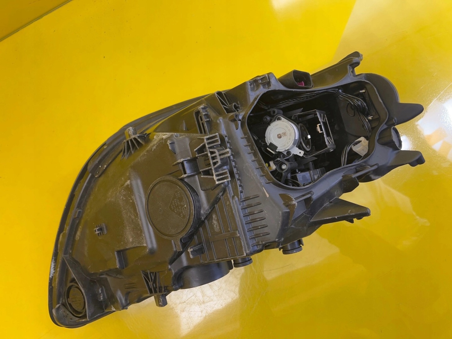 light left Porsche Boxster Cayman 981 Xenon 981631131