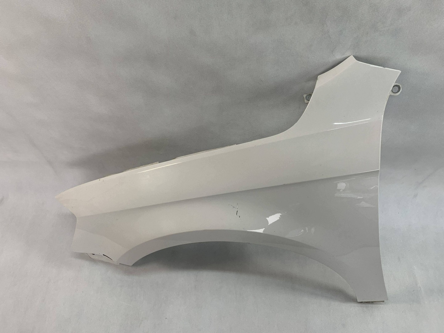 parafango sinistra Volkswagen VW PASSAT B7 10-14r 3AA821105 09.26