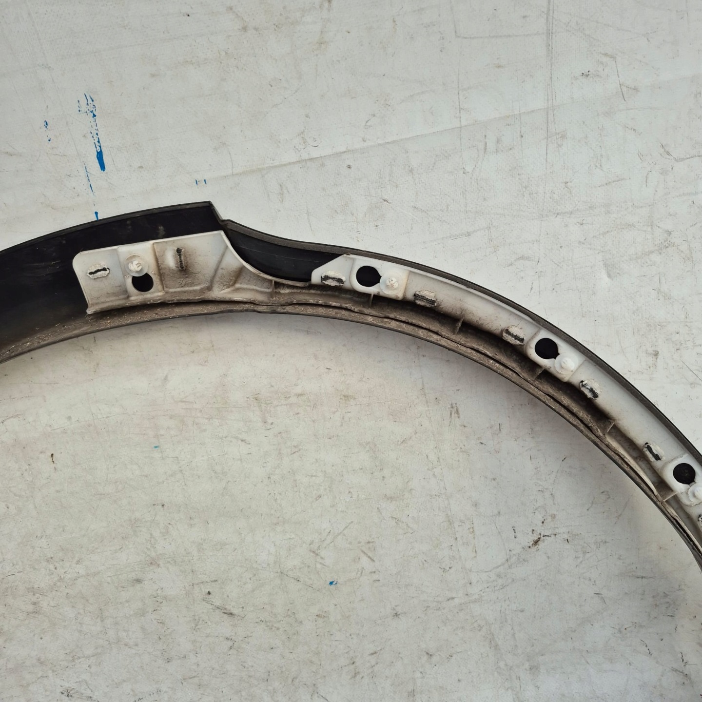 MITSUBISHI ECLIPSE CROSS 18-> moulding cap left rear part