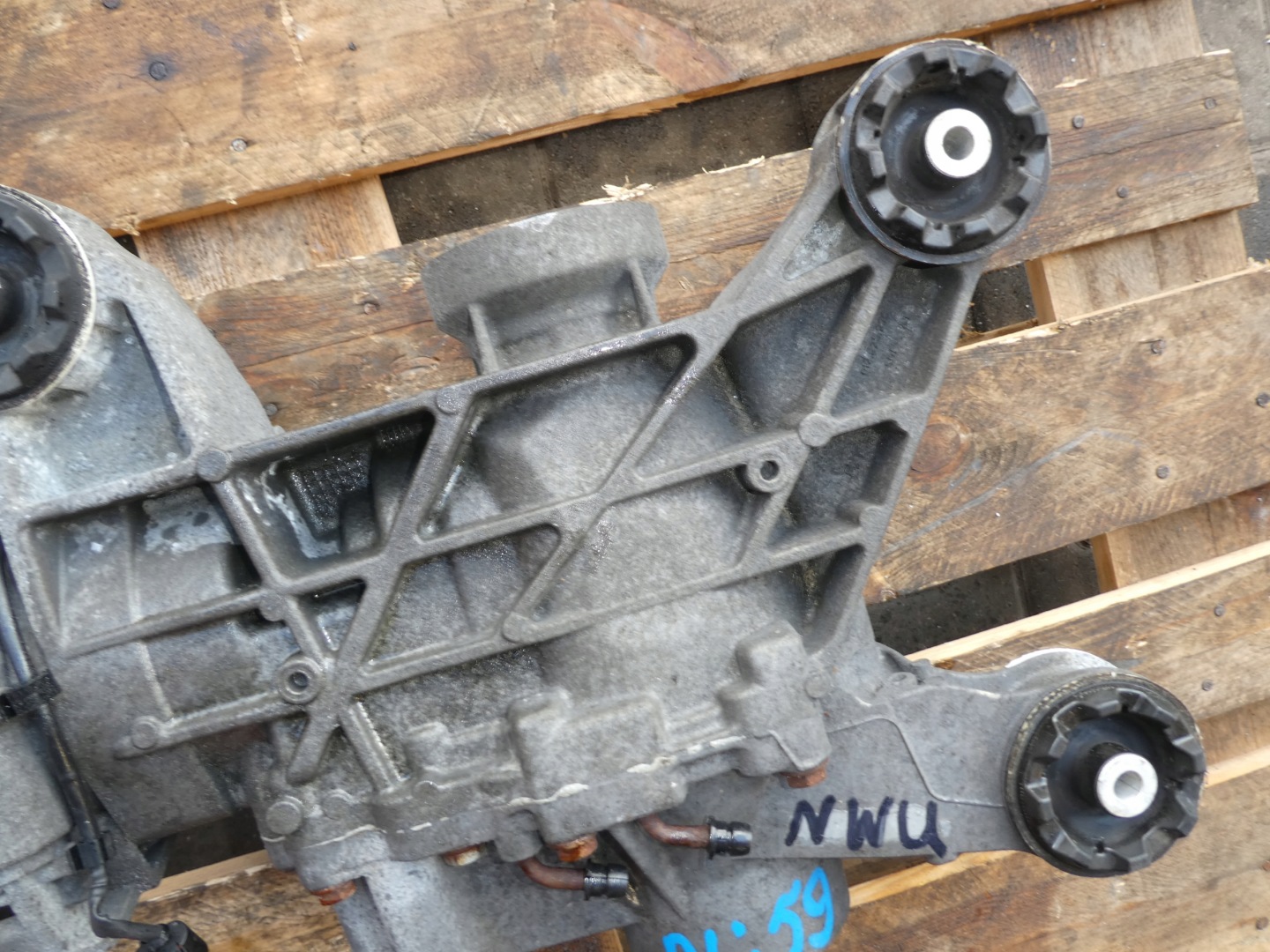 REDUKTOR diff differential VW AUDI 2.0 TDI NWU rear part 0AY525010D