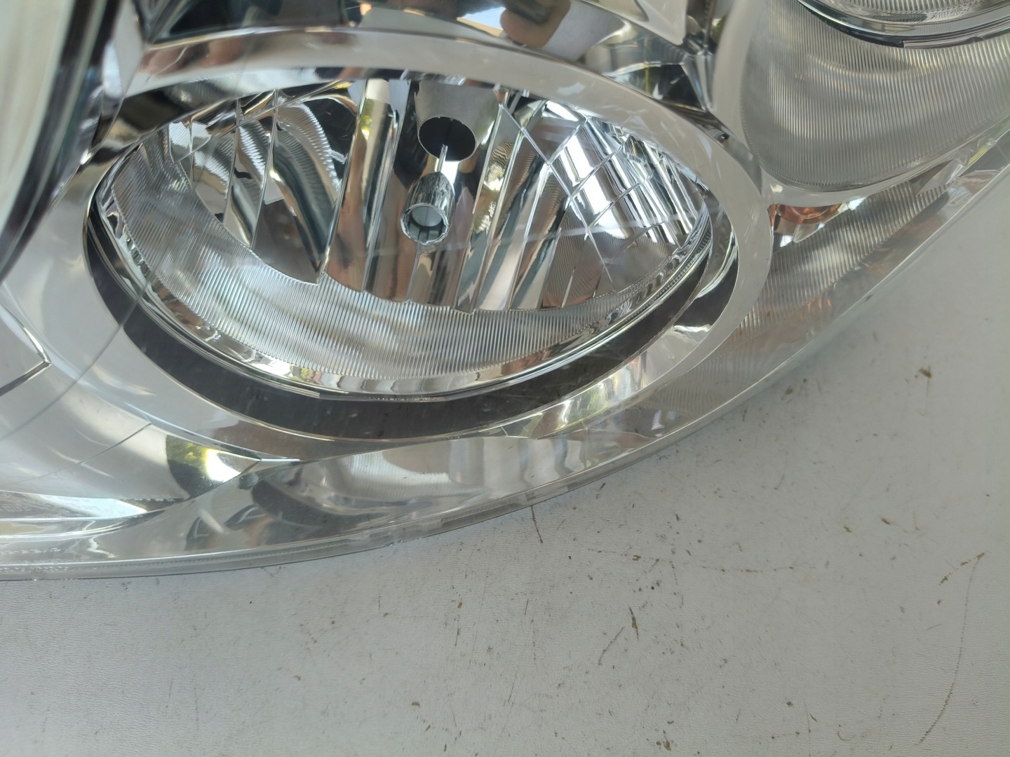 light left REFLEKTOR MERCEDES ACTROSS MP4 W961 LED