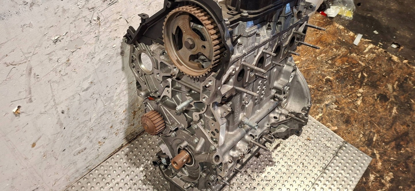 engine 8H01 8HR 8HP PEUGEOT 208 C3 II 1.4 EHDI 2012