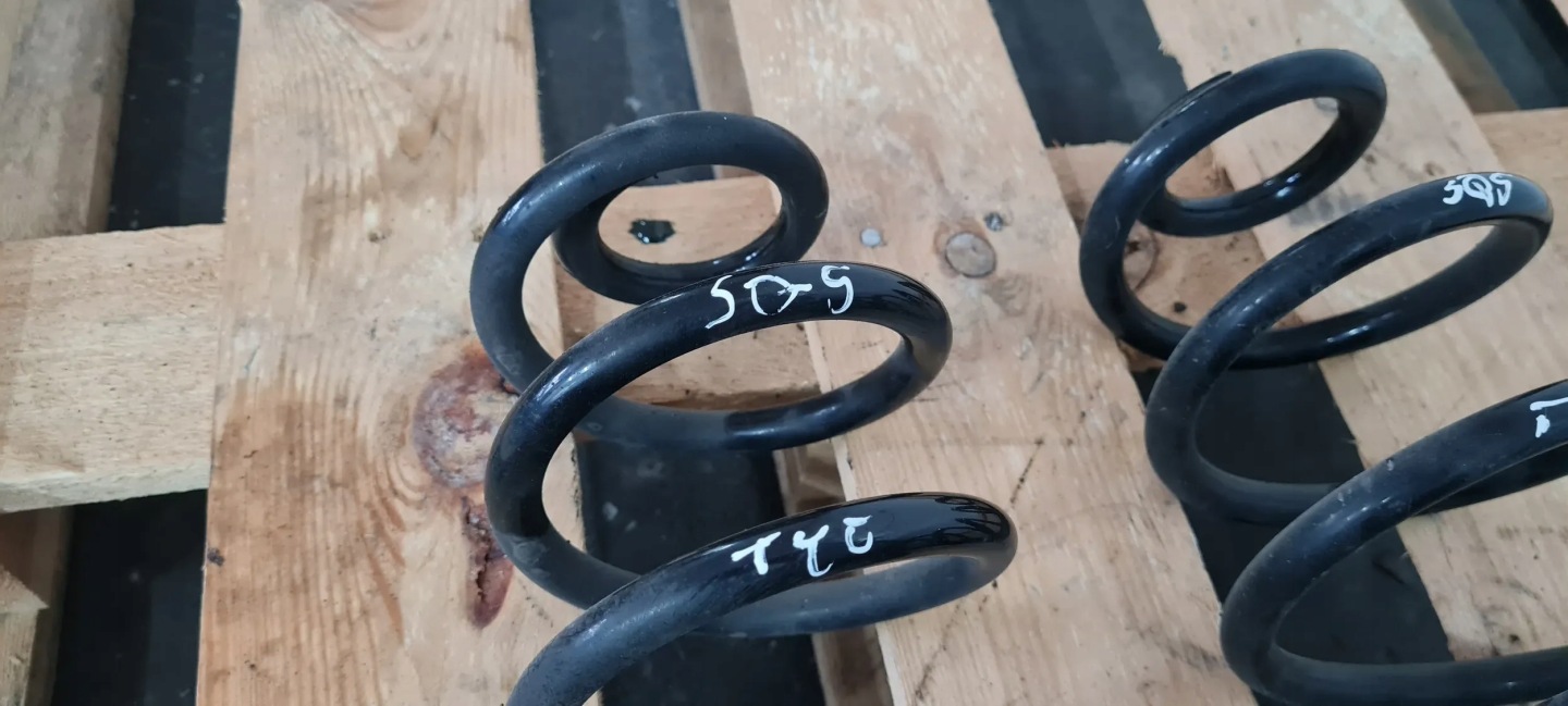 SQ5 8R Q5 spring springs rear. 3.0 TFSI 2X