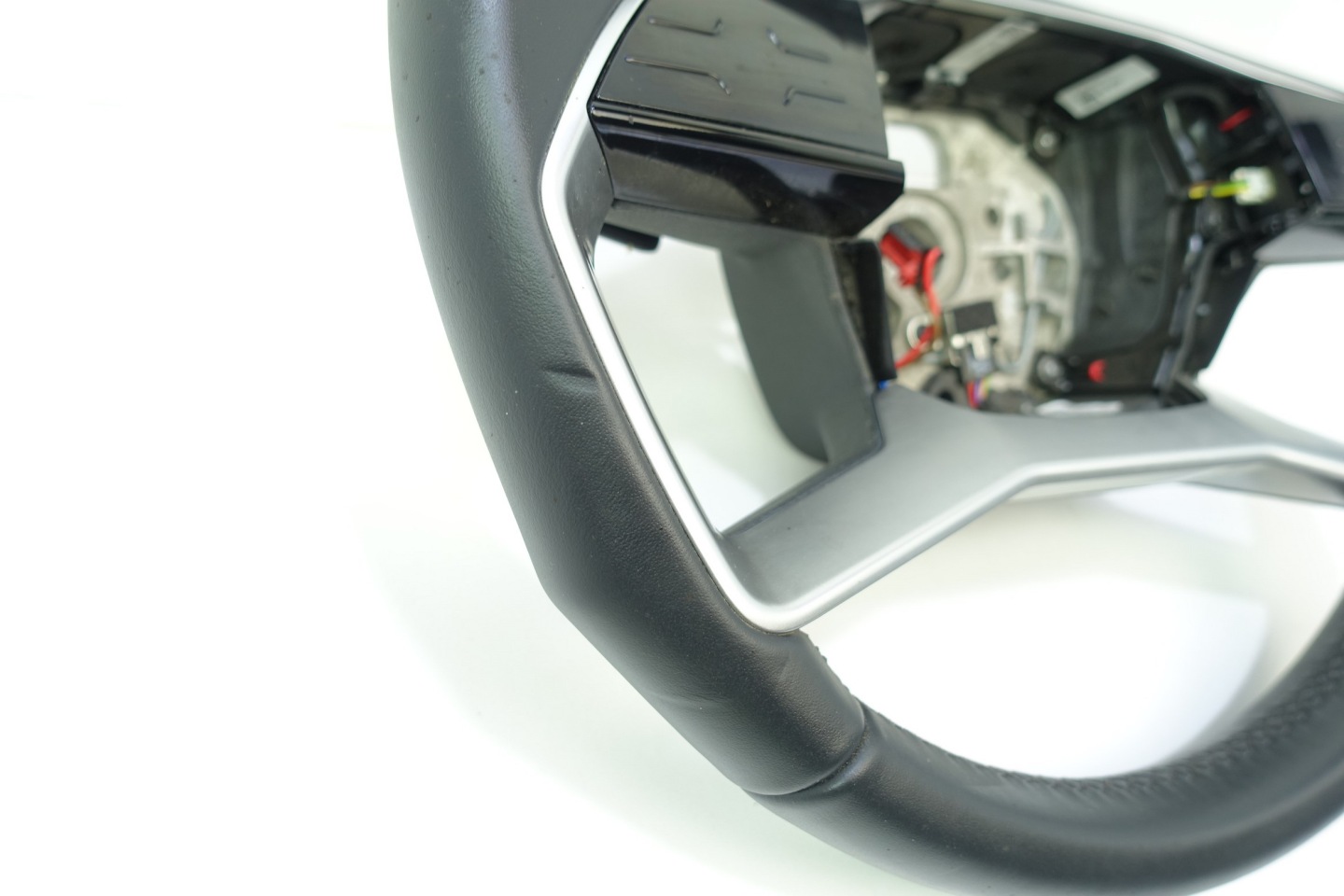volante AUDI Q5 E-TRON 85E 85E419091B