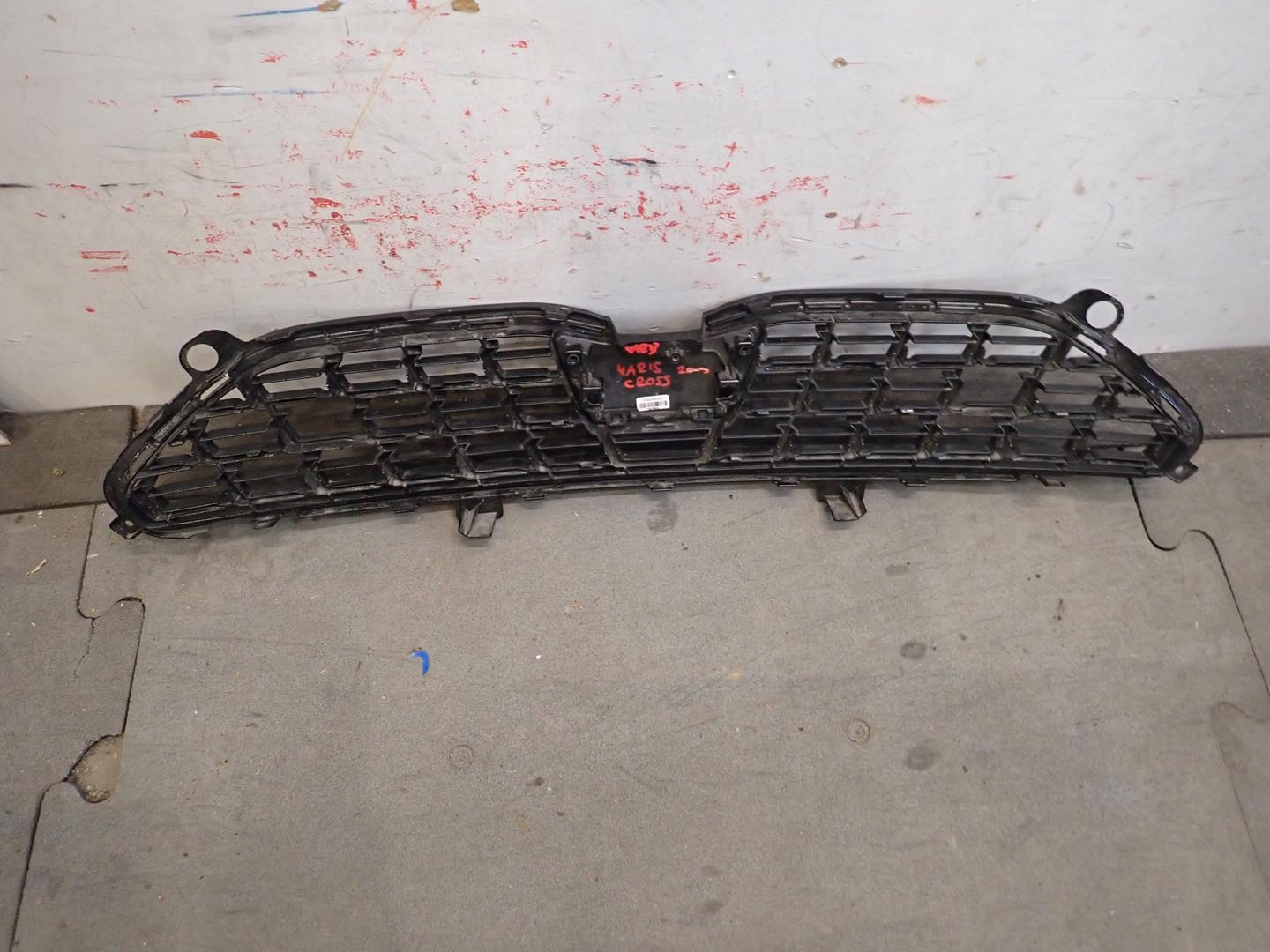 Grill TOYOTA YARIS CROSS 2020- 53111-0DD00