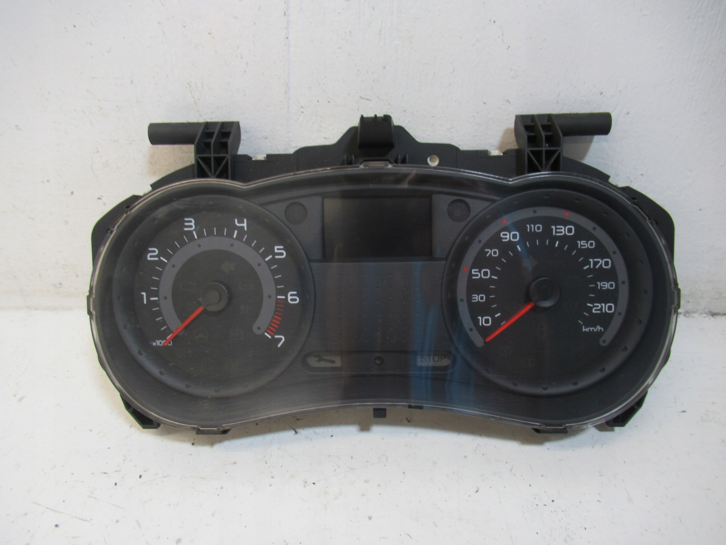 dials dials RENAULT CLIO 3 1.2 B 8200715178M