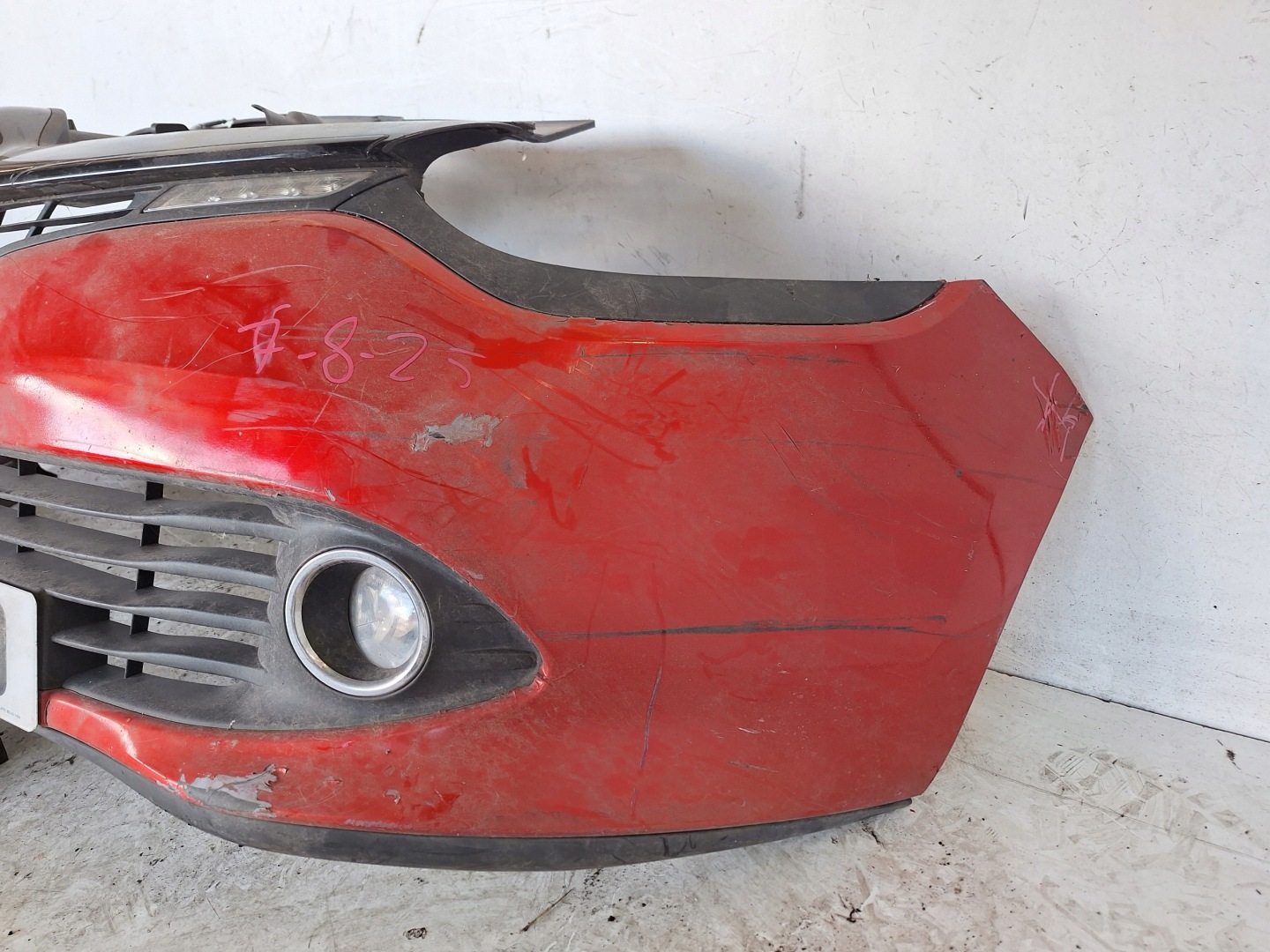 RENAULT CLIO IV 12-17 bumper + LED
