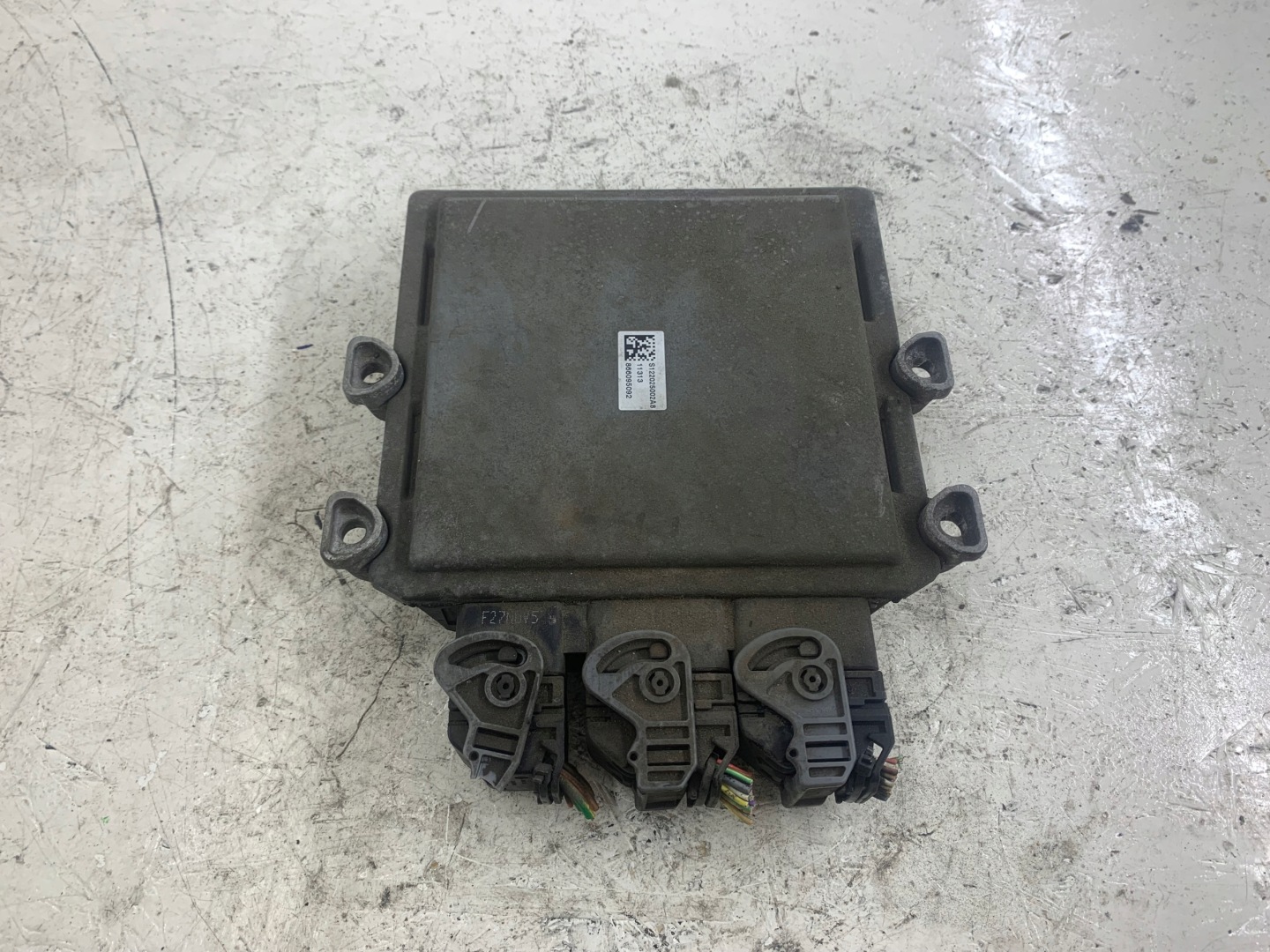 PEUGEOT 607 2.0 HDI unité de commande électronique uce moteur 9662273880