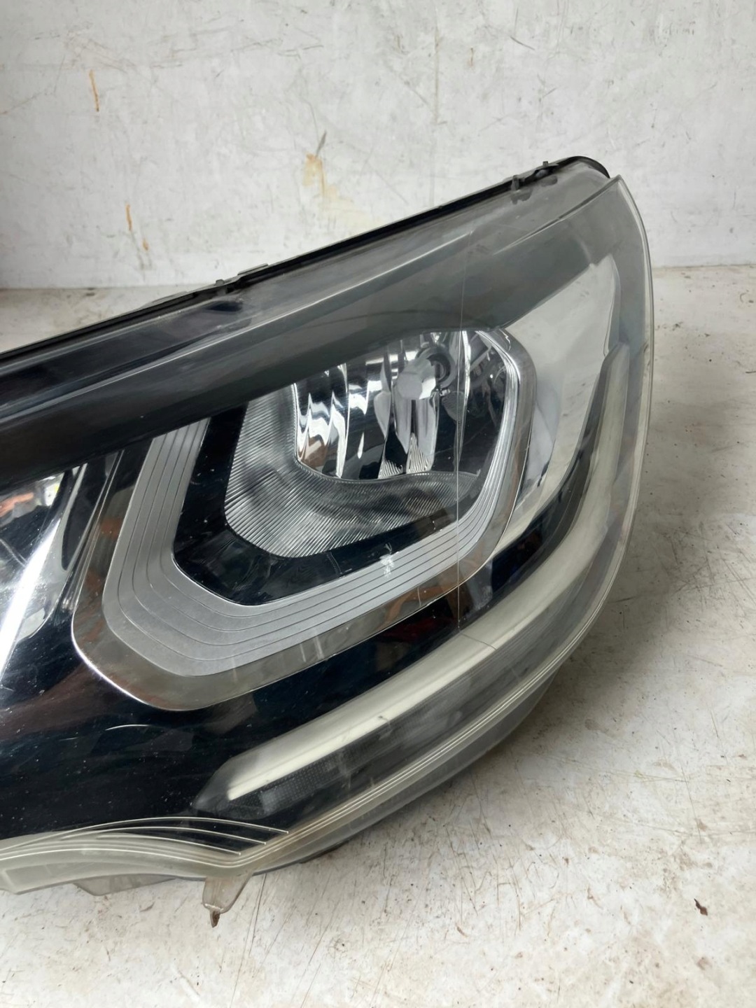 light left front LED CITROEN C4 II B7 LIFT 9808623880 BDB