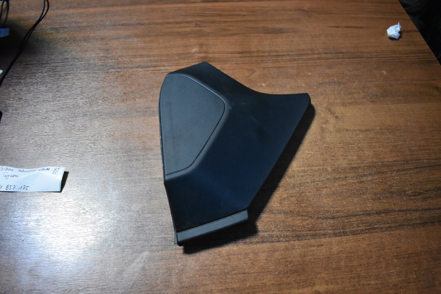 IDEALNA cover consoles left PORSCHE TAYCAN 1