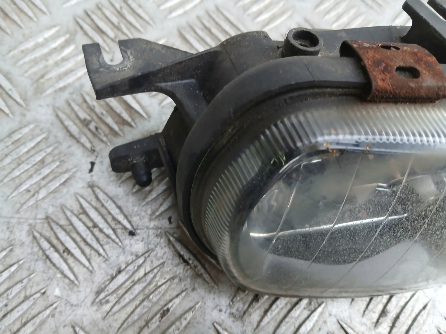 MERCEDES W203 Nebelscheinwerfer links 160719-00