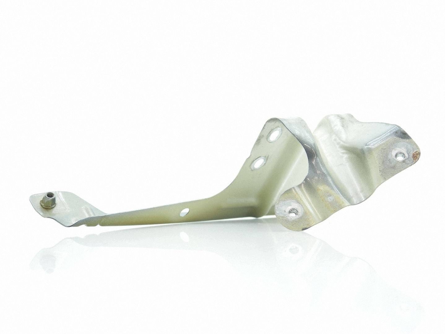 étrier console poignée aile droite avant SEAT ATECA 575821168B