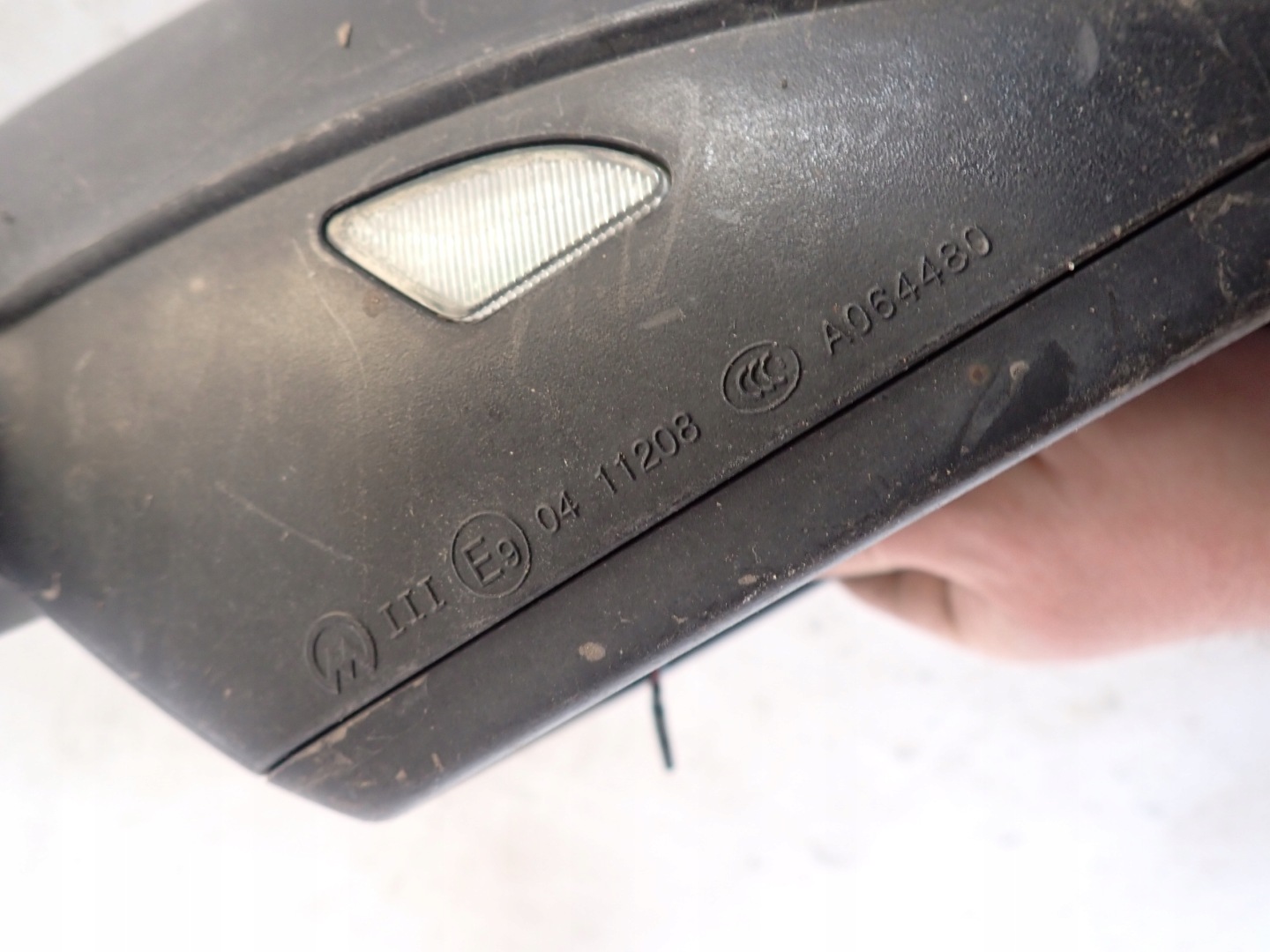 VW TOURAN II 10-15 Spiegel links 9 PIN