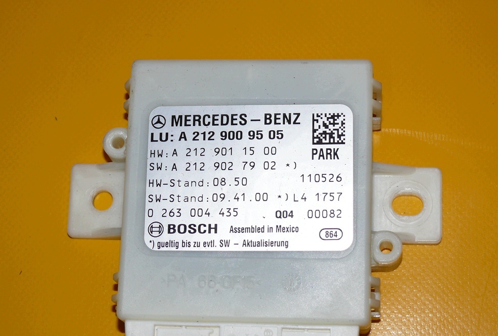 module unité de commande électronique uce PDC capteurs stationnement MERCEDES E-classe IV 4 W212 09-13r.