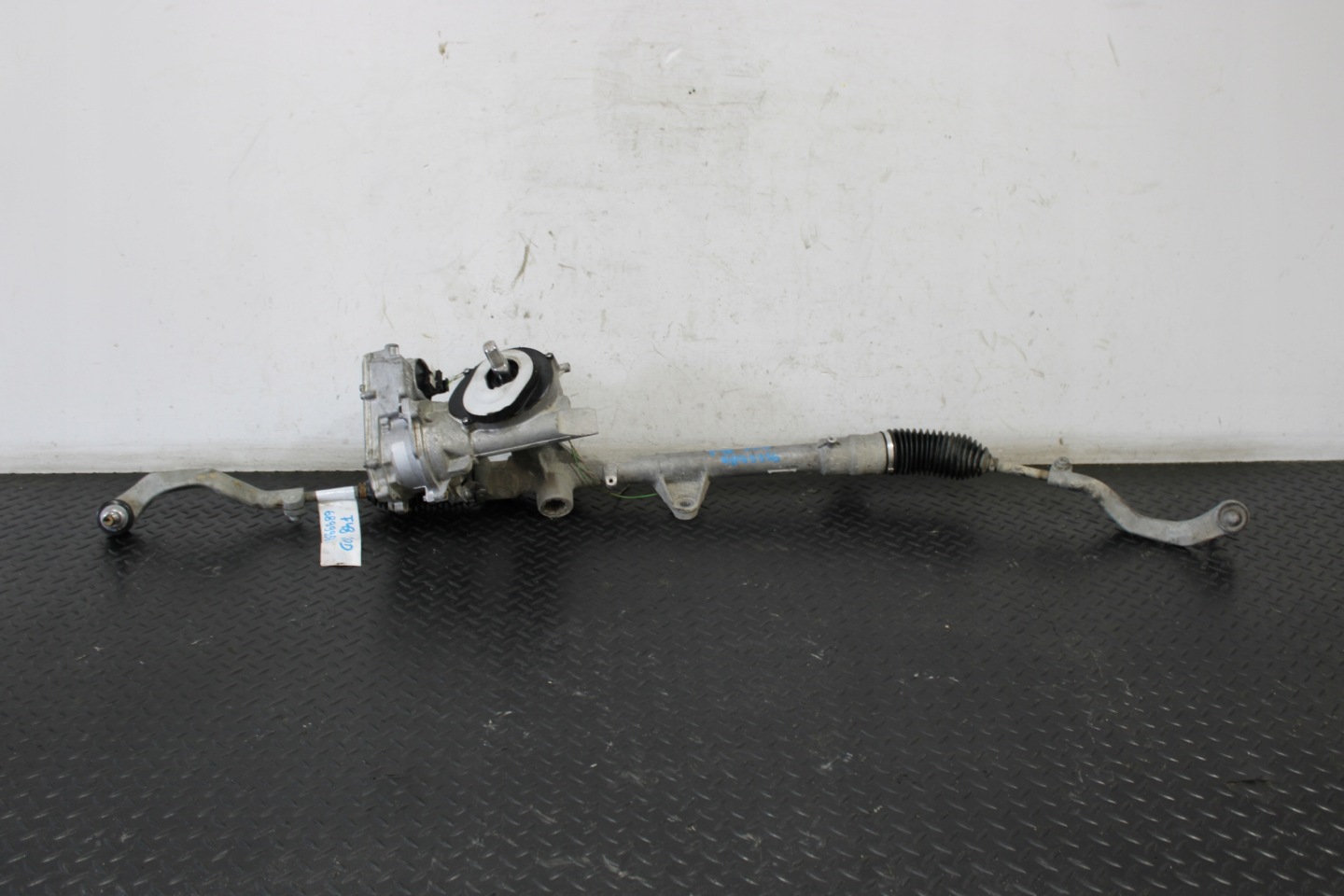 drag rod servo steering control BMW X1 F48 6899956