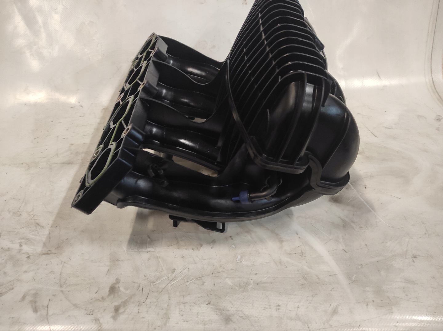 Mercedes W203 2.0 B and intake manifold dolotowy