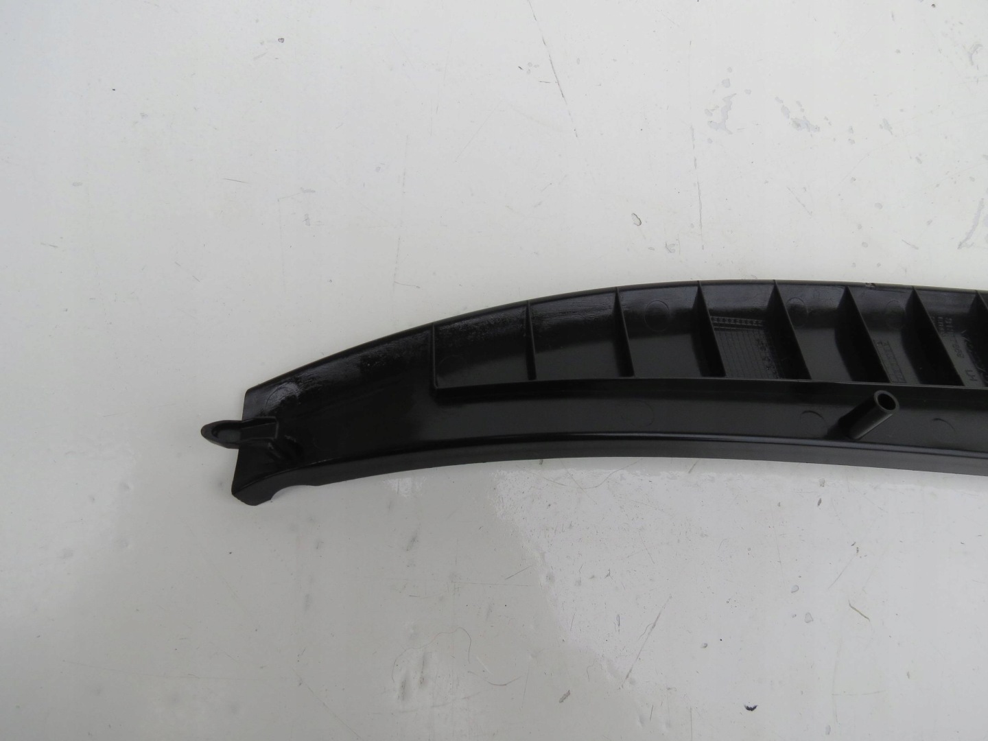 cover spoiler left VOLVO S90 2.0 V90 31377659