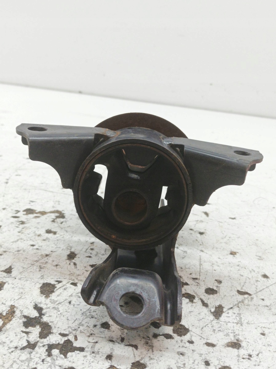 engine mount 1.2 Mitsubishi Space Star II (2014- )