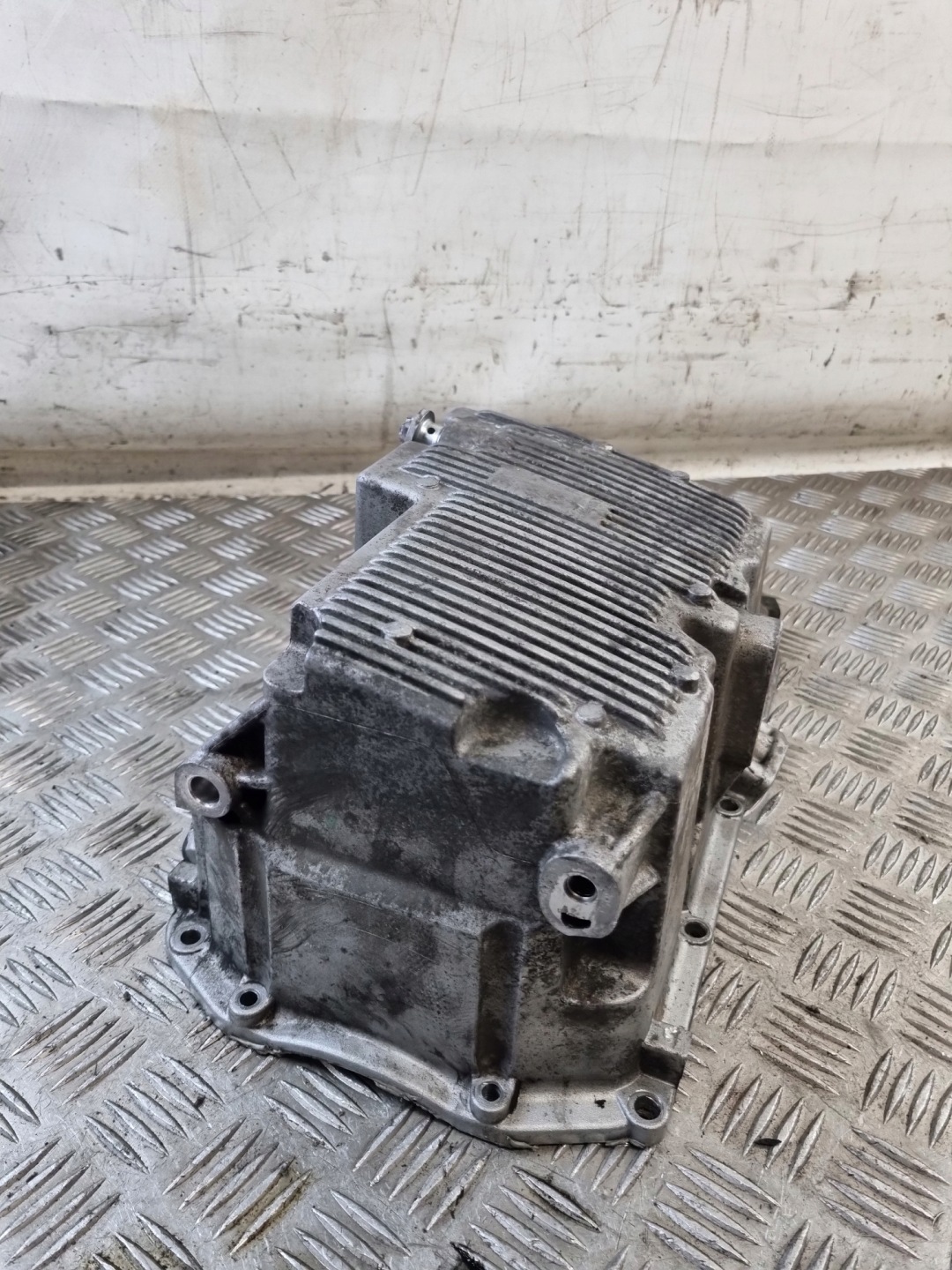 oil sump OPEL INSIGNIA A 2.0D