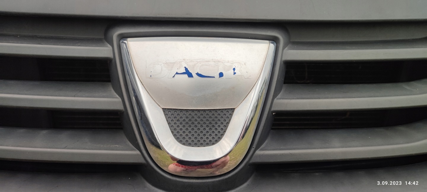 DACIA SANDERO and grill grill grille radiator