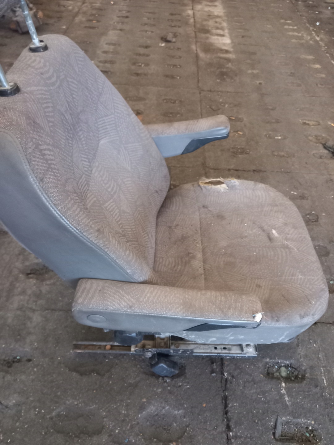 Sitz links Fahrer CAMPER TRANSIT MK7 2X Armlehne REGULACJE Luft