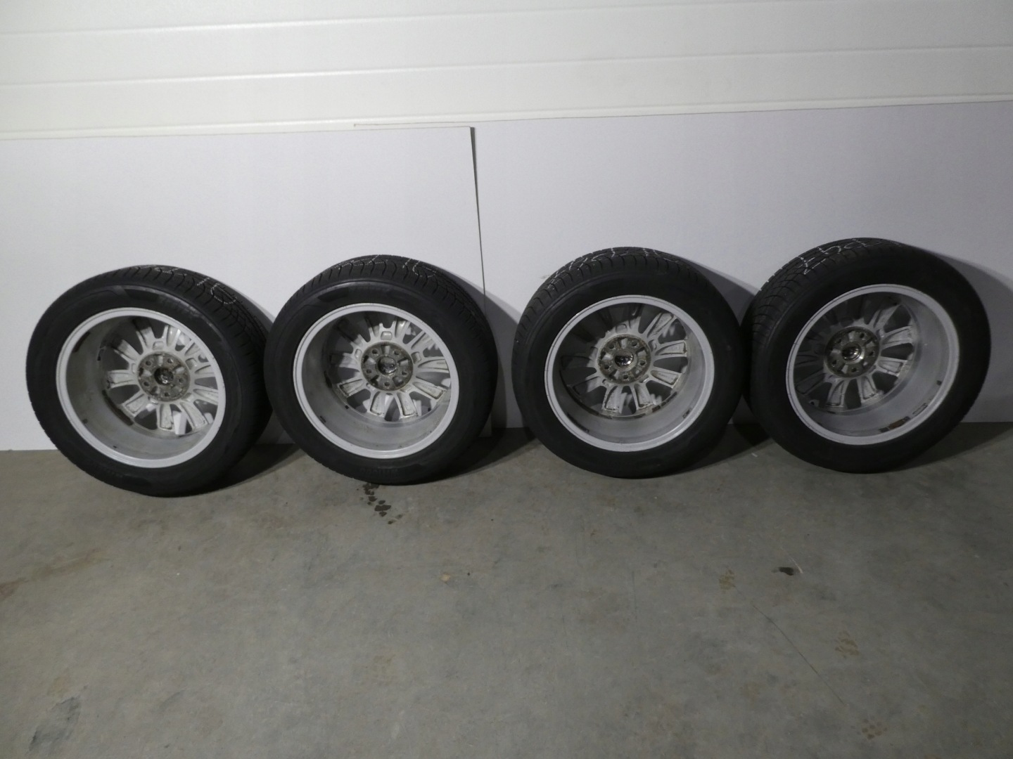 4X wheels discs tyres VW SEAT 1K8601025 2020R