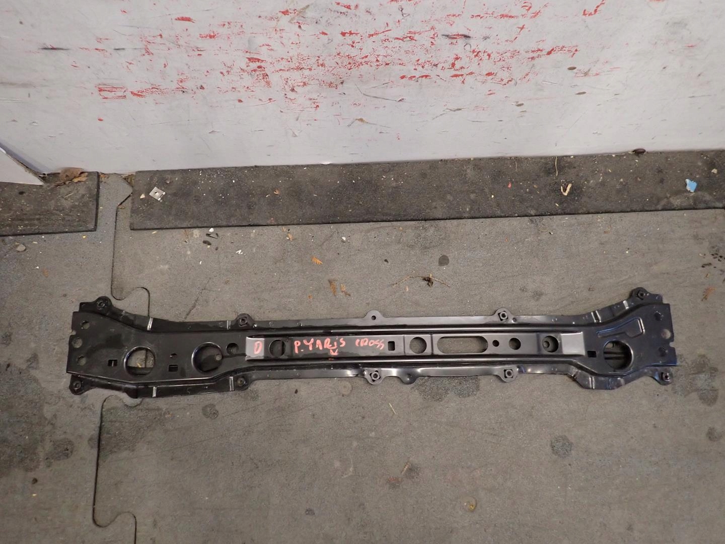 sider lower below radiator TOYOTA YARIS CROSS 2020