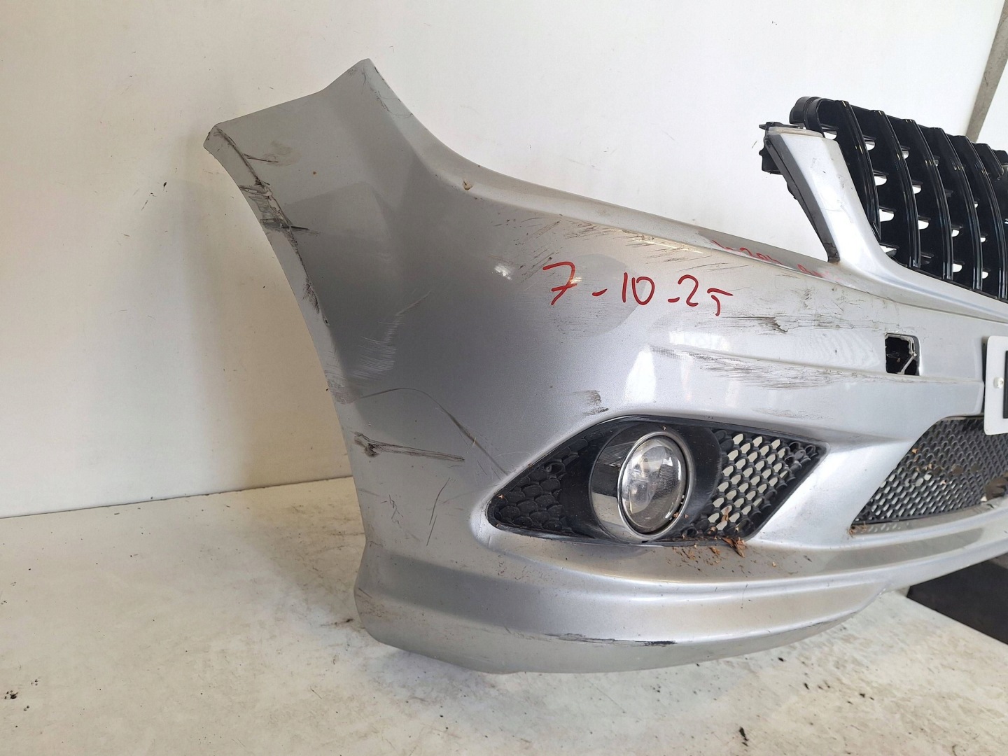 MERCEDES C-KLASA W204 08-11 bumper AMG