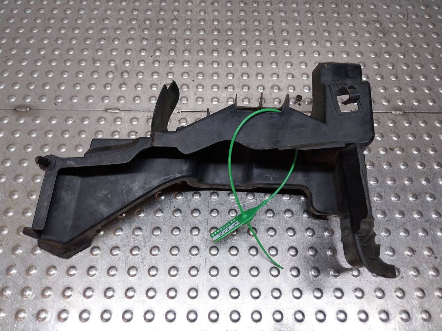 cover of a hinge bonnets left DT11-R02477-AB FORD TRANSIT CONNECT MK2 LIFT