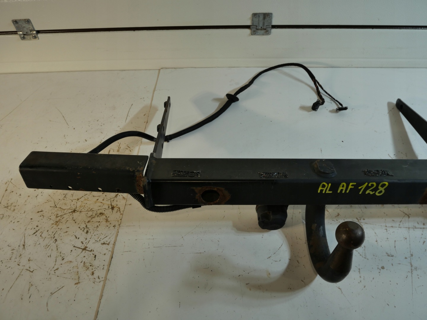 tow sider VW T5 T6 7H0803881D