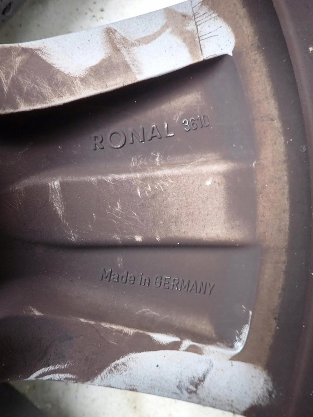 AUDI 8W0601025G 7,5Jx17 17" disk hliníkový