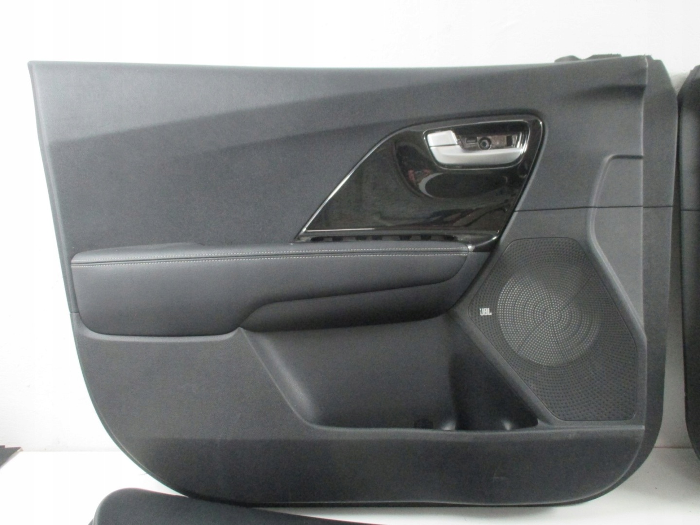 upholstery door KIA NIRO 21R leather JBL front