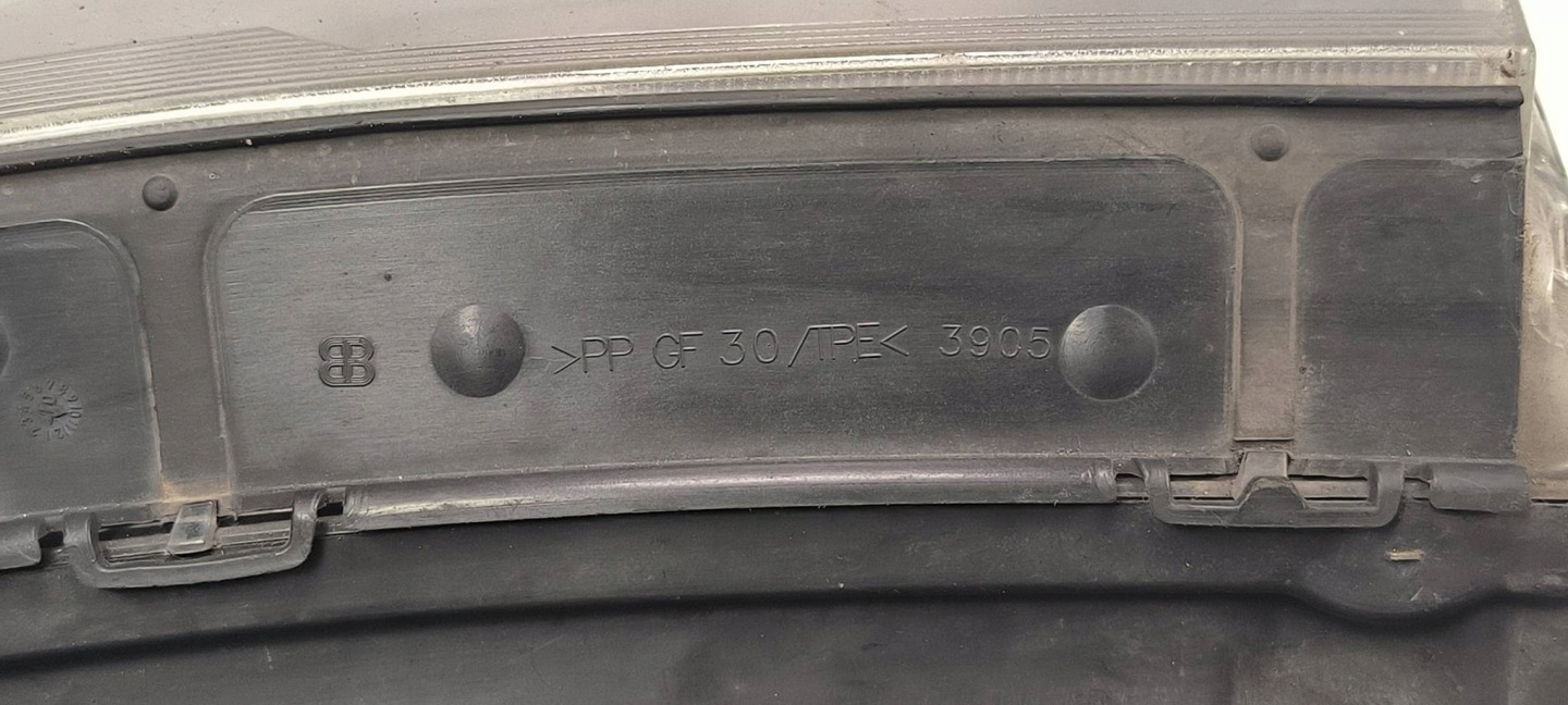 light right front 247616-00R VOLKSWAGEN CRAFTER