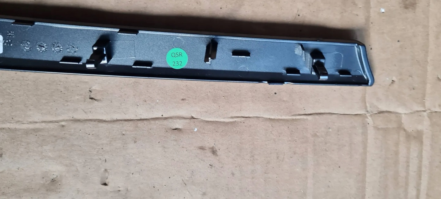 Q7 4M II moulding DEKOR OZDOBNA door right front 4M0867410N