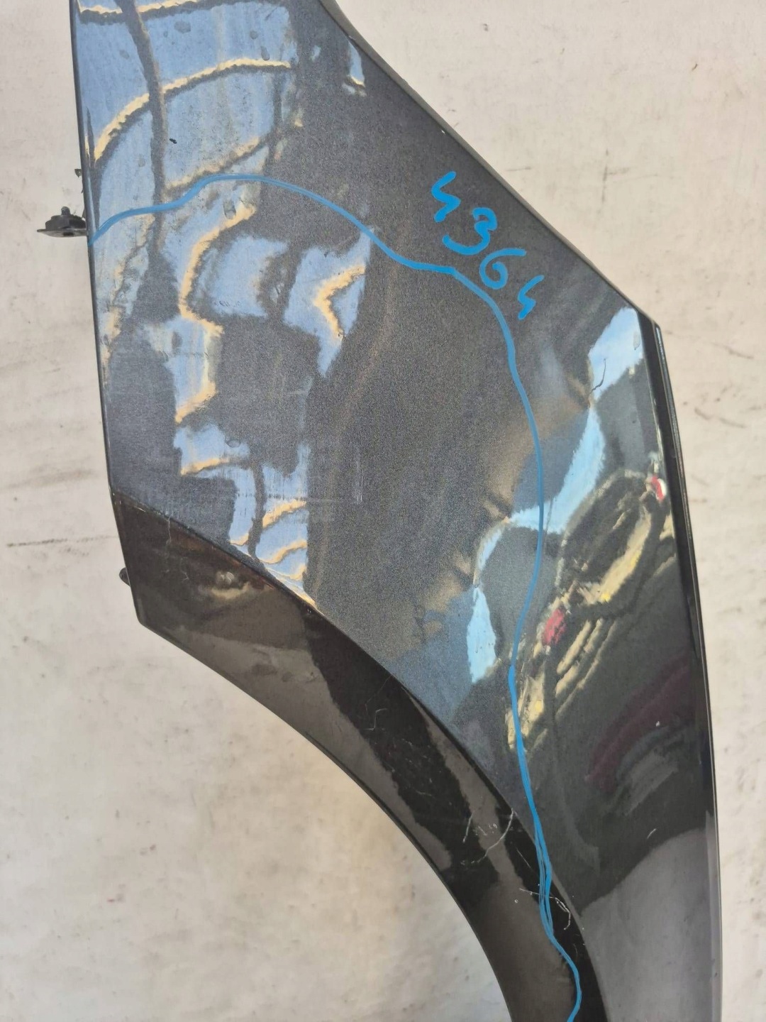 AUDI A4 B9 8W 15-19 fender front front left