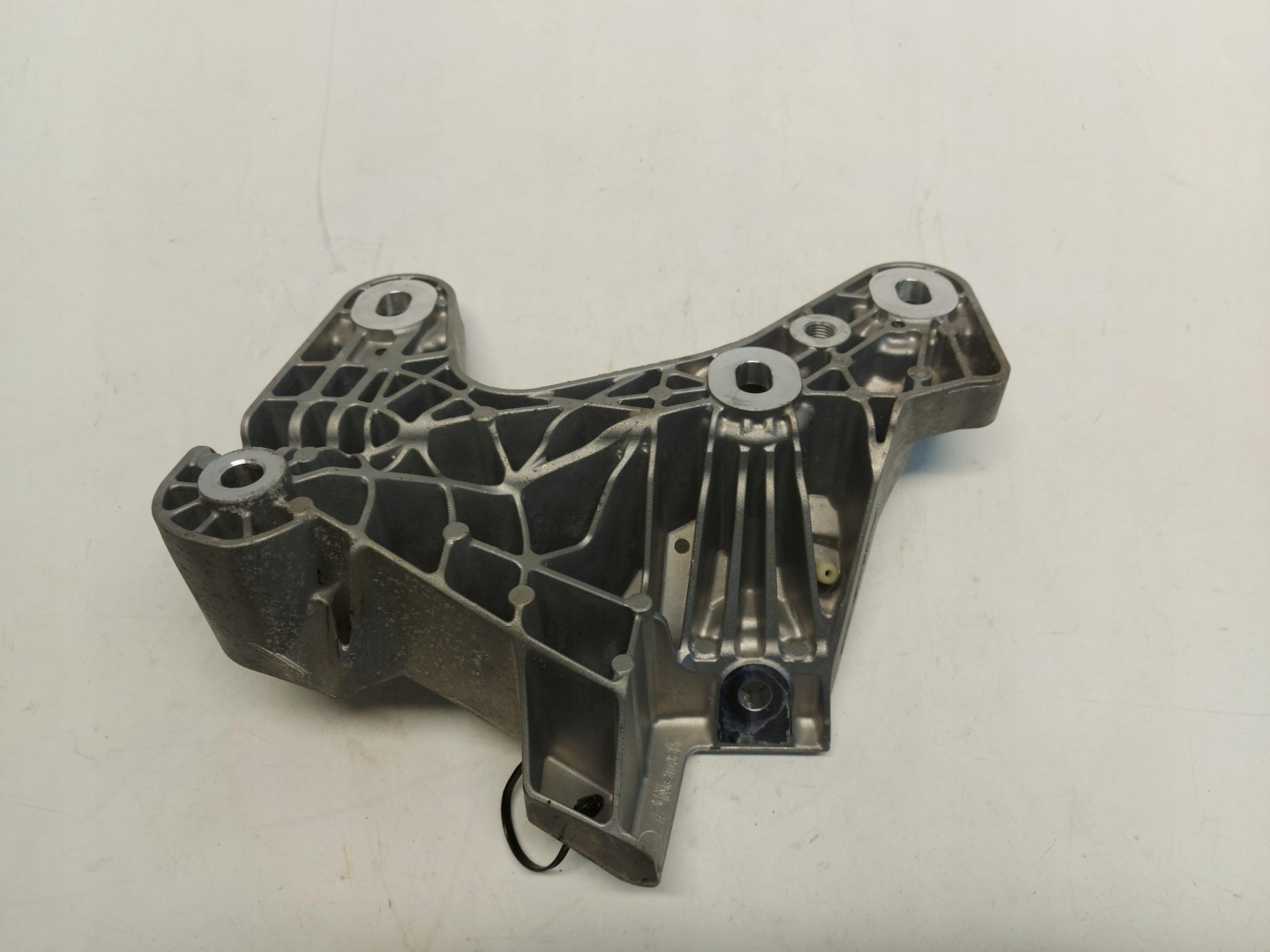 BMW iX1 X1 U11 supporto staffa Motore Destro 9796439